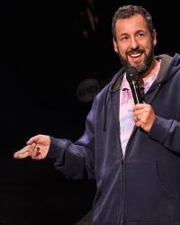 Adam Sandler trở lại hài độc thoại